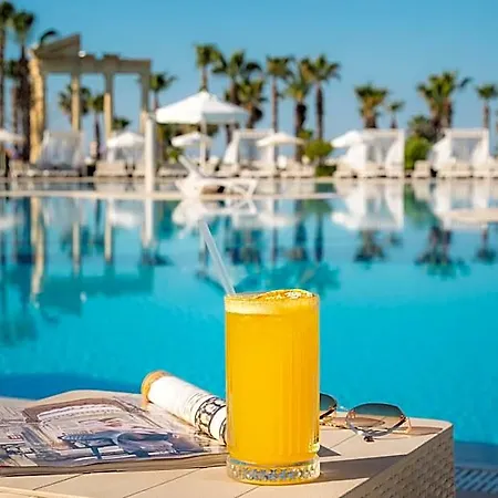 Selectum Noa 5*