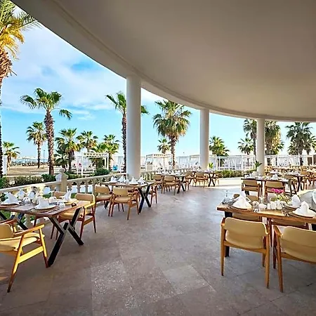 Selectum Noa Hotel 5*