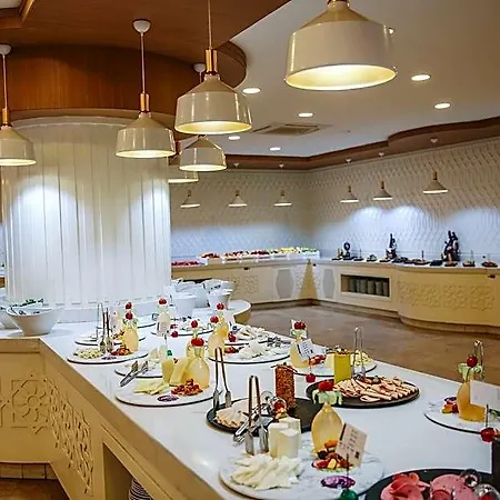 Selectum Noa Hotel 5*