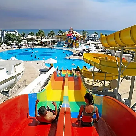 Selectum Noa Hotel 5*