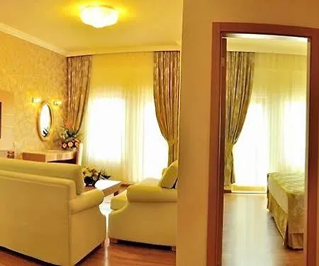 Selectum Noa מלון