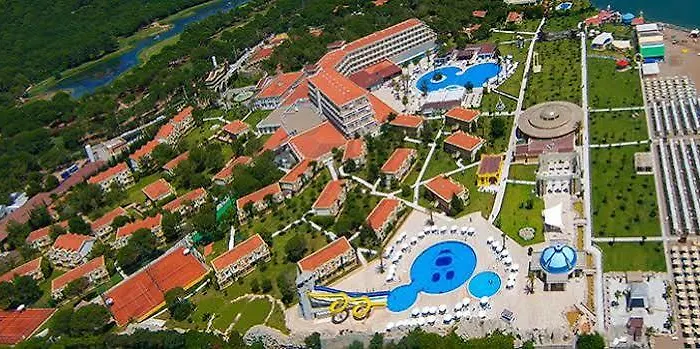 Selectum Noa 5*